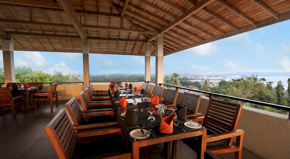 גאלה The Lady Hill Hotel מראה חיצוני תמונה