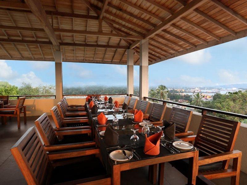 גאלה The Lady Hill Hotel מראה חיצוני תמונה