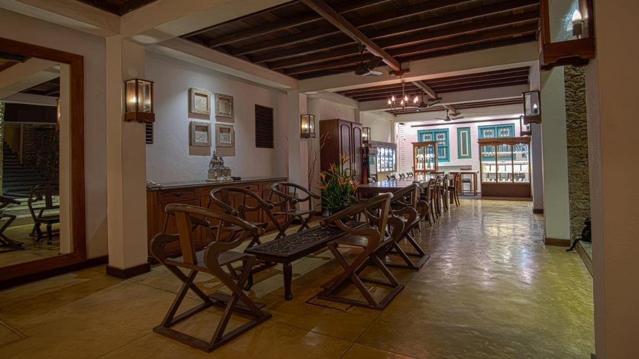גאלה The Lady Hill Hotel מראה חיצוני תמונה